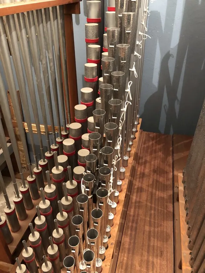 Pipe organ workshop and installation photo — O’Neal Pipe Organs