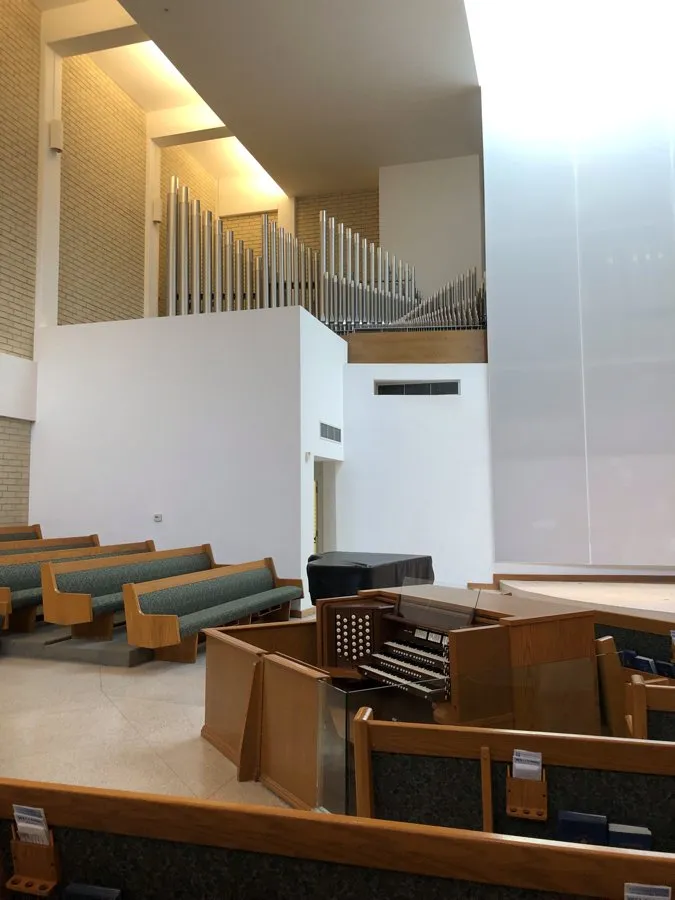 Pipe organ workshop and installation photo — O’Neal Pipe Organs